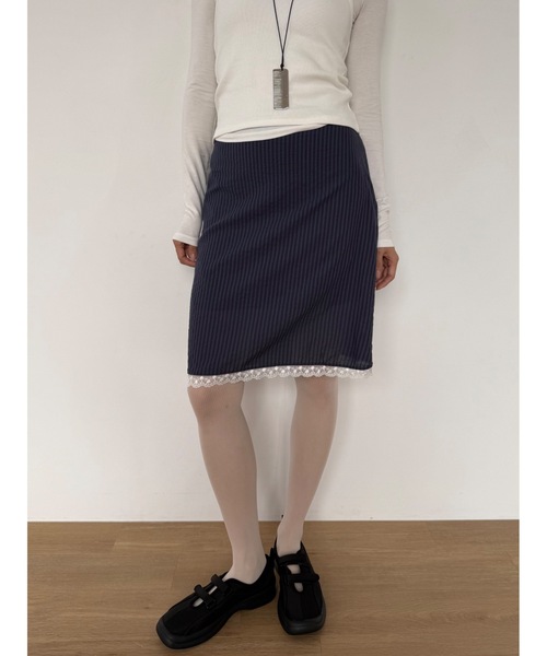 Didot.showroom（ディドット ショールーム）の「ストライプレースミディSK（スカート・レディース・ネイビー/クリーム/アイボリー・FREE）」の11枚目の写真