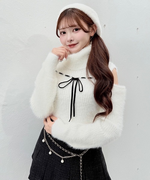 NOMAE(ノーマエ)の「ベロアリボンオフタートルニット(ニット/セーター・レディース・ホワイト/ピンク/ブラック/グレー・FREE)」の8枚目の写真