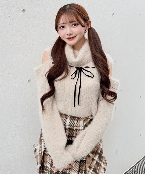 NOMAE(ノーマエ)の「ベロアリボンオフタートルニット(ニット/セーター・レディース・ホワイト/ピンク/ブラック/グレー・FREE)」の15枚目の写真