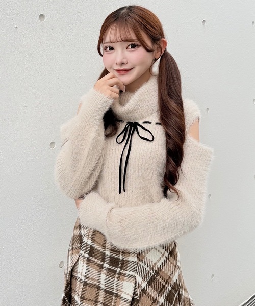 NOMAE(ノーマエ)の「ベロアリボンオフタートルニット(ニット/セーター・レディース・ホワイト/ピンク/ブラック/グレー・FREE)」の16枚目の写真