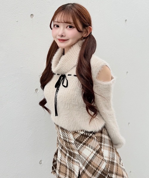 NOMAE(ノーマエ)の「ベロアリボンオフタートルニット(ニット/セーター・レディース・ホワイト/ピンク/ブラック/グレー・FREE)」の18枚目の写真