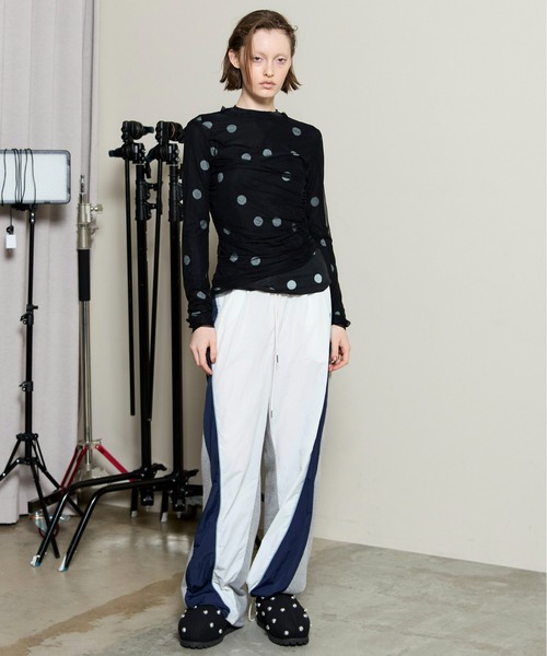 MAISON SPECIAL（メゾンスペシャル）の「Sheer Dot Layered Tops / シアードットレイヤードトップス（Tシャツ/カットソー・レディース・ブラック/ブラウン/イエロー・FREE）」の9枚目の写真