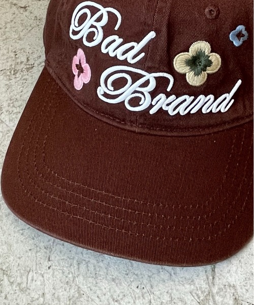 SPINNS（スピンズ）の「コットンキャップ/フラワーロゴ/刺繍（キャップ・メンズ・ブラック/ブラウン・ONESIZE）」の6枚目の写真