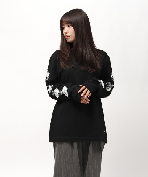 MFC STORE(エムエフシーストア)の「MFC STORE ”THE MFC STORE” L/S TEE(Tシャツ/カットソー・メンズ・ブラック/ナチュラル/ホワイト・S/M/L/XL)」の2枚目の写真