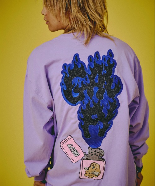 GALFY(ガルフィー)の「GALFY-FIREライターロンTee(Tシャツ/カットソー・メンズ・ブラック/ホワイト/パープル・L/XL)」の3枚目の写真