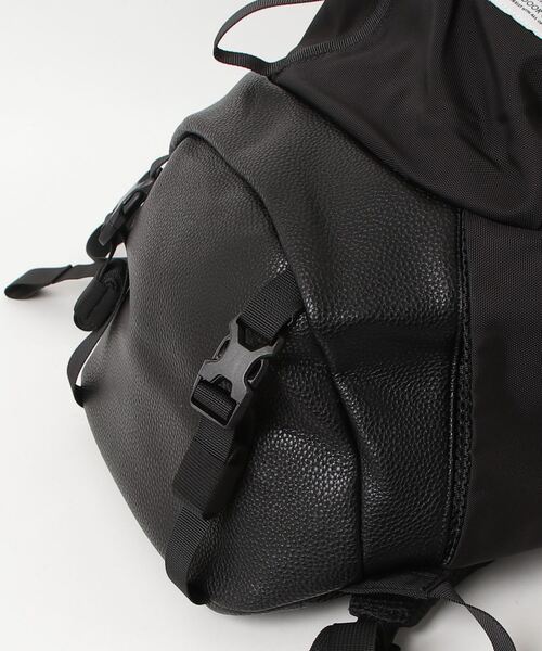 CMF OUTDOOR GARMENT（シーエムエフアウトドアガーメント）の「CMF OUTDOOR GARMENT/シーエムエフ アウトドアガーメント　WEEKENDERZ CMF2502-AC13（バックパック/リュック・メンズ・ブラック・F）」の3枚目の写真