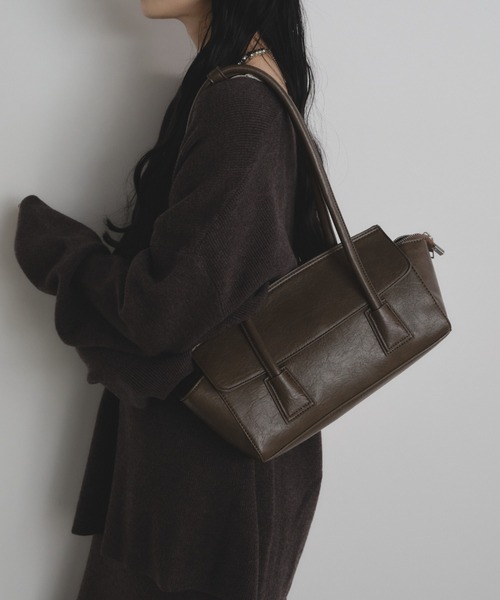 Shelly island（シェリーアイランド）の「フラップショルダーバッグ（ショルダーバッグ・レディース・ブラウン/ブラック・FREE）」の8枚目の写真