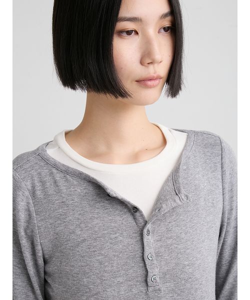 MIESROHE(ミースロエ)の「レイヤードデザインカットトップス(Tシャツ/カットソー・レディース・オレンジ/グレー/ホワイト・F)」の13枚目の写真