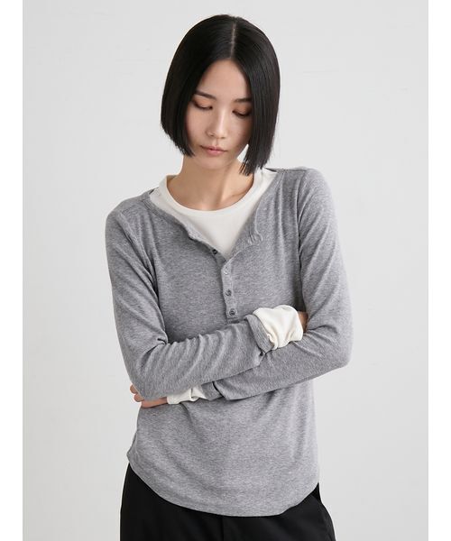 MIESROHE(ミースロエ)の「レイヤードデザインカットトップス(Tシャツ/カットソー・レディース・オレンジ/グレー/ホワイト・F)」の17枚目の写真