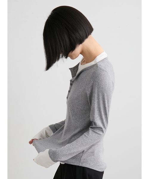 MIESROHE(ミースロエ)の「レイヤードデザインカットトップス(Tシャツ/カットソー・レディース・オレンジ/グレー/ホワイト・F)」の19枚目の写真