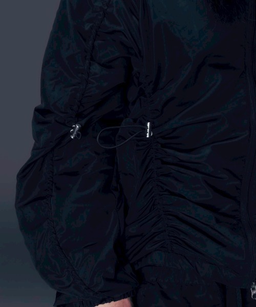 DIG YOUR OWN GRAVE(ディグユアオウングレイブ)の「【DIG YOUR OWN GRAVE】SYN-EDGE BLOUSON / 【ディグユアオウングレイブ】アシンメトリーテックブルゾン<着用動画あり>(ブルゾン・メンズ・グレー/ブラック・ONE SIZE)」の21枚目の写真