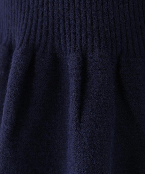 NATURAL BEAUTY BASIC（ナチュラルビューティーベーシック）の「◇フォルムペプラムニット（ニット/セーター・レディース・グレー/イエロー/ベージュ・FREE）」の19枚目の写真