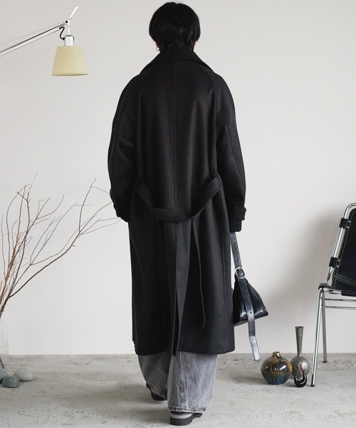 WYM LIDNM（ウィム バイ リドム）の「WOOLY HERRINGBONE BALMACAAN COAT（ステンカラーコート・メンズ・チャコール/ブラック/アッシュブラウン・S/M/L）」の15枚目の写真