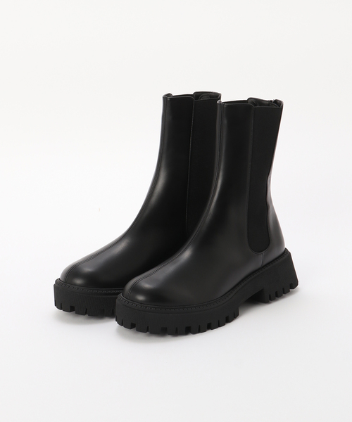 ☆未使用☆La Totalite レメ　アンクルブーツ La TOTALITE（ラトータリテ）の「【REMME/レメ】アンクルブーツ