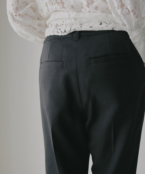 MANOF(マノフ)の「STRAIGHT SLIM PANTS(その他パンツ・レディース・ブラック/ピンク/ブラウン・M/S)」の21枚目の写真