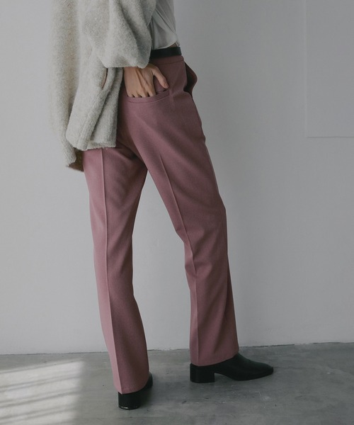 MANOF(マノフ)の「STRAIGHT SLIM PANTS(その他パンツ・レディース・ブラック/ピンク/ブラウン・M/S)」の11枚目の写真