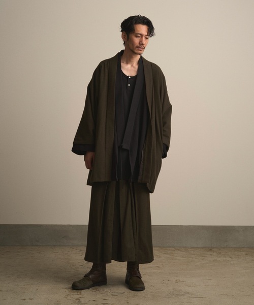 和ROBE(ワローブ)の「和ROBE / WOOL CORDURA EASY HAKAMA(その他パンツ・メンズ・オリーブ/ダークネイビー・2/3)」の5枚目の写真