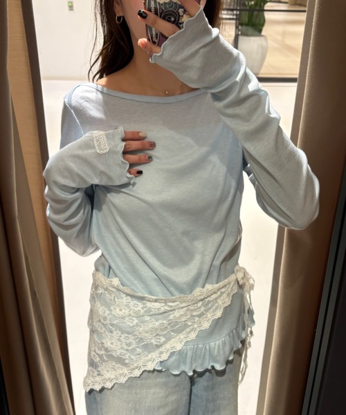 idem(イデム)の「【 ZOZO限定 】frill sheer long sleeve tops / 裾フリルシアートップス(Tシャツ/カットソー・レディース・オフホワイト/ブルー・FREE)」の9枚目の写真