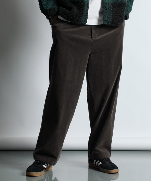The DUFFER of ST.GEORGE(ザダファーオブセントジョージ)の「MOLESKIN EASY WIDE PANTS:モールスキン ワンタック イージーワイドパンツ(その他パンツ・メンズ・チャコールグレー/ブラウン・X-LARGE/LARGE/MEDIUM/SMALL)」の15枚目の写真