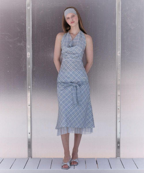 MARGARIN FINGERS(マーガリンフィンガース)の「RIBBON DETAIL MERMAID SKIRT (LIGHT BLUE)(スカート・レディース・その他・SMALL/MEDIUM)」の1枚目の写真