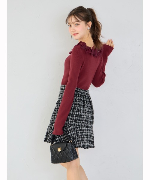 tocco closet(トッコ クローゼット)の「インナーパンツ付きパール飾り釦ラメループツイードミニスカート(スカート・レディース・ボルドー/ブラック・M)」の7枚目の写真