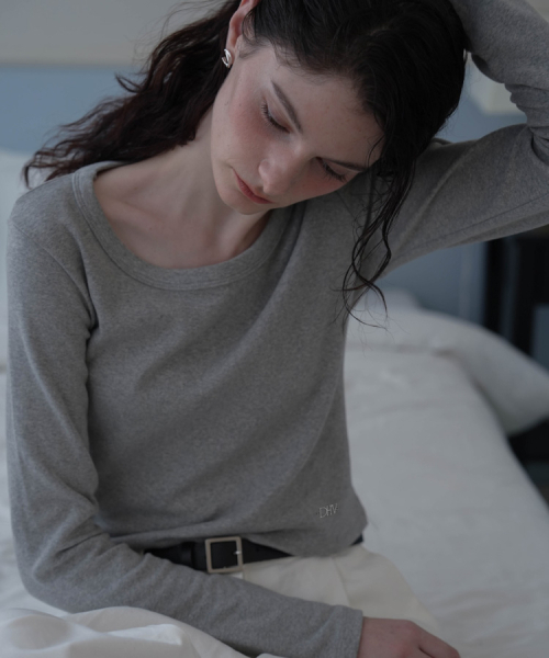 DEHEVE（デヘヴェ）の「Basic Cotton Long Sleeve [Melange]（Tシャツ/カットソー・レディース・アッシュグレー・FREE）」の6枚目の写真