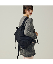 500 Lip Light Backpack [BLACK]