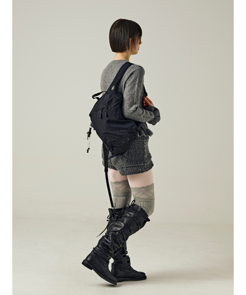 Salad bowls（サラダボール）の「500 Lip Light Backpack [BLACK]（バックパック/リュック・レディース・ブラック・FREE）」の6枚目の写真