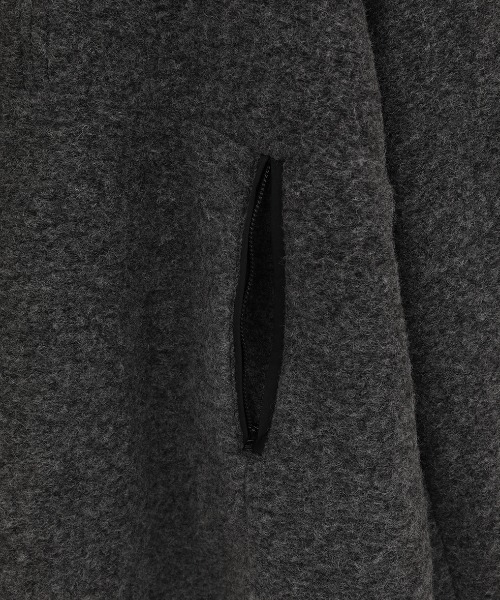 CLANE（クラネ）の「【CLANE/クラネ】SLIVER HALF ZIP TOPS/ハーフジップトップス（Tシャツ/カットソー・レディース・グレー/ブルー・1）」の16枚目の写真