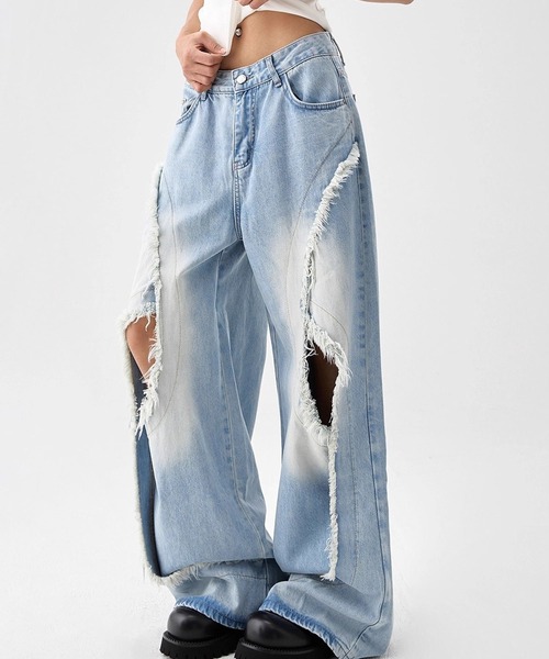 GLAMOROUS JANE（グラマラスジェーン）の「カットアウトフリンジデニムパンツ（デニムパンツ・レディース・ブルー・L/M/S）」の3枚目の写真