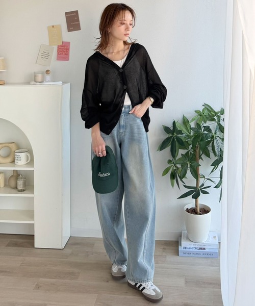 classicalelf(クラシカルエルフ)の「透け感を楽しむ大人のサマーニット リラックスシルエットで体型カバーも◎シアーサマーニットフードカーディガン(カーディガン/ボレロ・レディース・ライム/ブルー/アイボリー/グレイッシュベージュ/ブラック・X-LARGE/SMALL/MEDIUM/LARGE)」の20枚目の写真