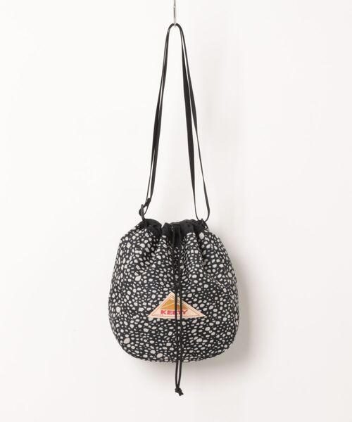 KELTY（ケルティ）の「【KELTY】ES KINCHAKU SHOULDER（ショルダーバッグ・レディース・マスタード/ネイビー/ブラック系/レオパード/タン/アニマル/スカイブルー/オリーブ/ブラウン系/ブラック/ホワイト系/ベージュ/セージグリーン・ONE SIZE）」の4枚目の写真