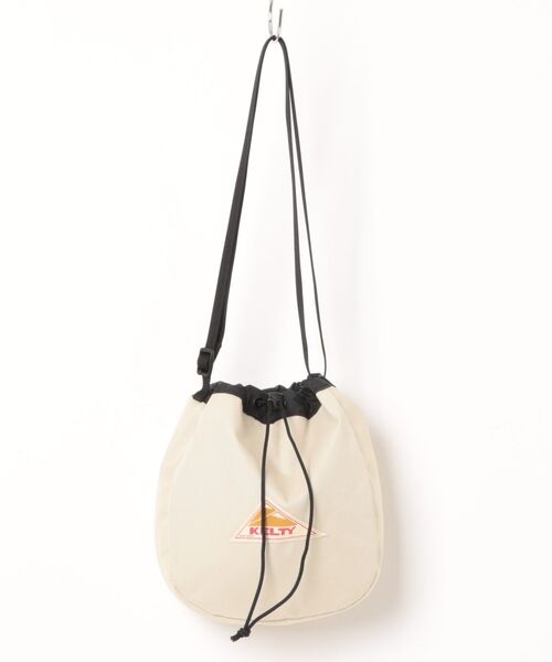 KELTY（ケルティ）の「【KELTY】ES KINCHAKU SHOULDER（ショルダーバッグ・レディース・マスタード/ネイビー/ブラック系/レオパード/タン/アニマル/スカイブルー/オリーブ/ブラウン系/ブラック/ホワイト系/ベージュ/セージグリーン・ONE SIZE）」の6枚目の写真