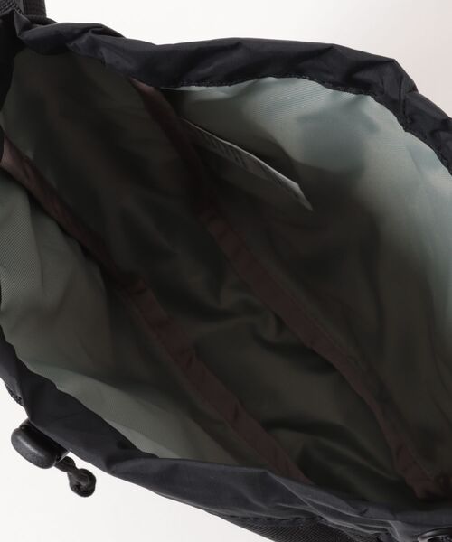 KELTY（ケルティ）の「【KELTY】ES KINCHAKU SHOULDER（ショルダーバッグ・レディース・マスタード/ネイビー/ブラック系/レオパード/タン/アニマル/スカイブルー/オリーブ/ブラウン系/ブラック/ホワイト系/ベージュ/セージグリーン・ONE SIZE）」の14枚目の写真