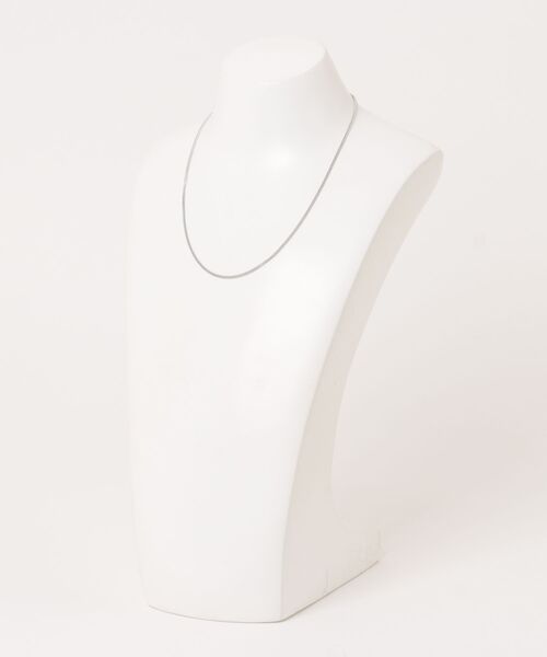 TOM WOOD(トムウッド)の「【TOMWOOD(トムウッド)】Curb Chain Slim シルバーネックレス 17 inch ユニセックス(ネックレス・レディース・シルバー・FREE)」の2枚目の写真