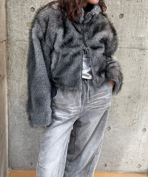 セール】ショート丈フェイクファージャケット（その他アウター