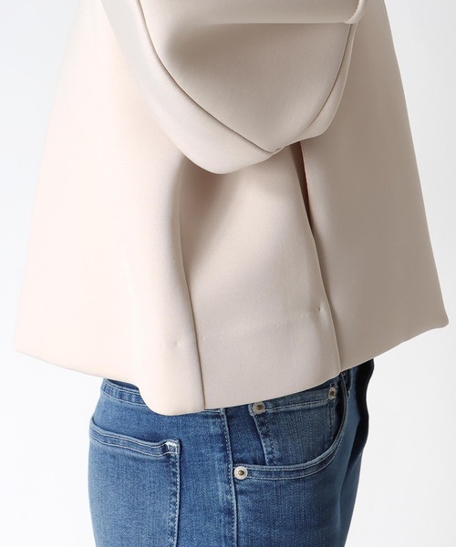 Jines（ジネス）の「パールデザインノーカラージャケット（ノーカラージャケット・レディース・ブラック/ベージュ・38）」の9枚目の写真