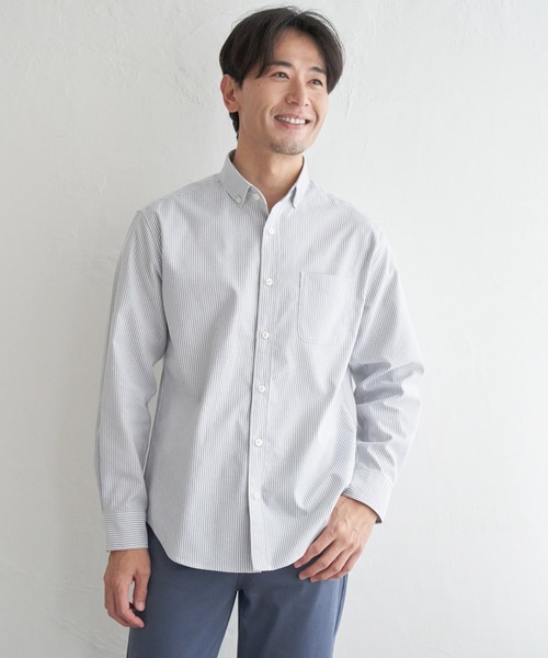 ikka（イッカ）の「イージーケアソフトOXスイスカラーボタンダウンシャツ（シャツ/ブラウス・メンズ・ホワイト/ベージュ/ネイビー/グレー/グリーン/チャコール・S/M/L/XL）」の2枚目の写真