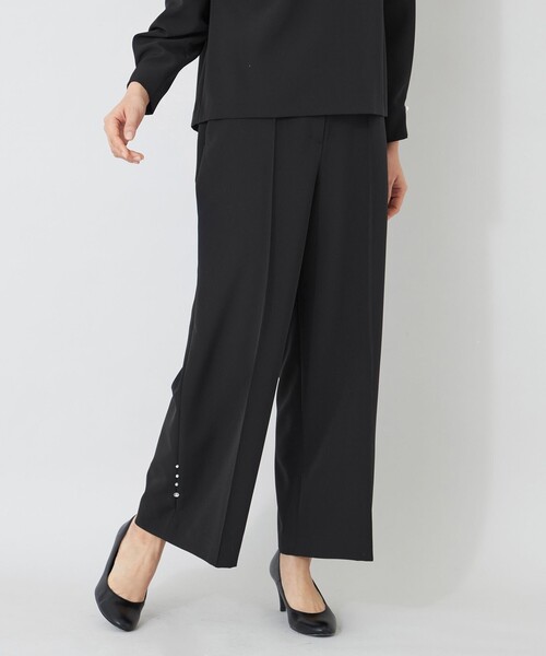 TO BE CHIC(トゥー ビー シック)の「デュアルストレッチ ワイドパンツ(その他パンツ・レディース・ダークネイビー/ベージュ/ブラック・40)」の1枚目の写真