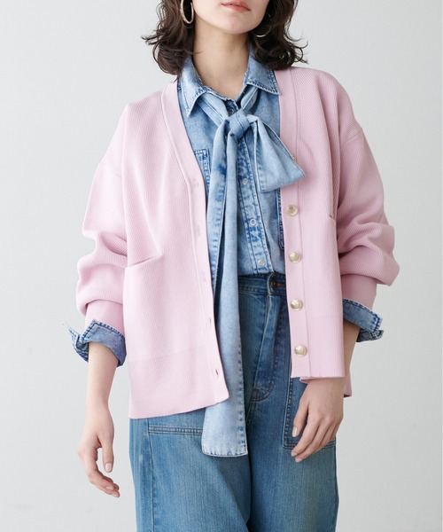 LARUTA（ラルータ）の「【LARUTA】配色ポリミドル金ボタンカーデ（カーディガン/ボレロ・レディース・ブラック/アイボリー/ピンク/ブラウン・FREE）」の4枚目の写真