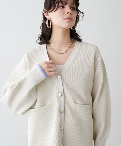 LARUTA（ラルータ）の「【LARUTA】配色ポリミドル金ボタンカーデ（カーディガン/ボレロ・レディース・ブラック/アイボリー/ピンク/ブラウン・FREE）」の7枚目の写真