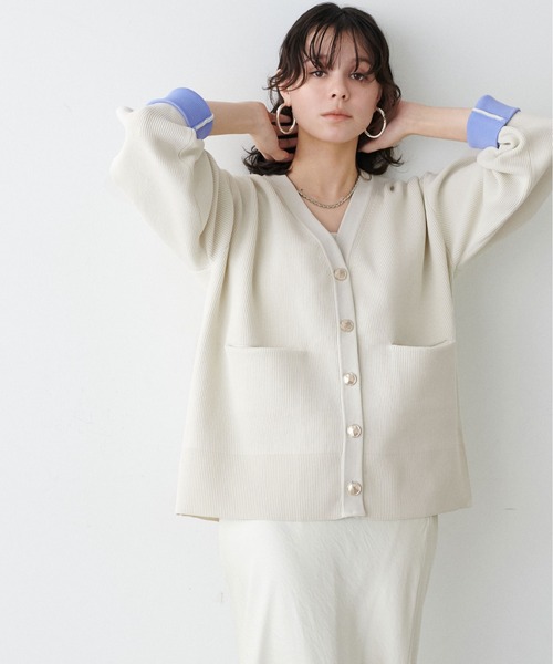 LARUTA（ラルータ）の「【LARUTA】配色ポリミドル金ボタンカーデ（カーディガン/ボレロ・レディース・ブラック/アイボリー/ピンク/ブラウン・FREE）」の6枚目の写真