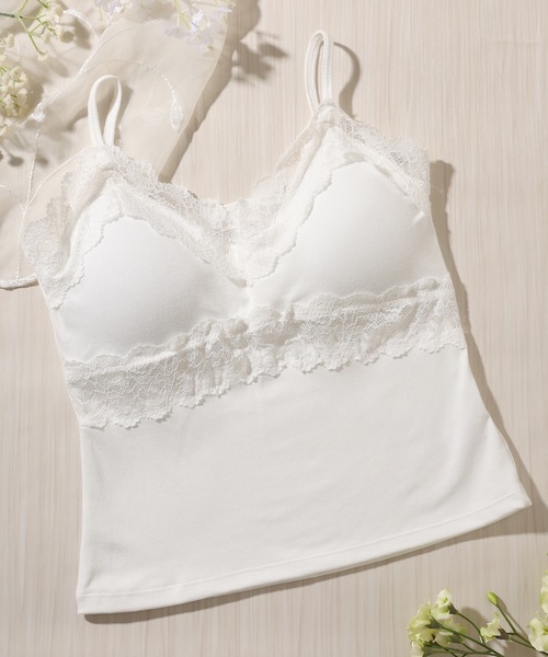 Lace Ladies(レースレディース)の「ソリッドカラー 配レース Vネック カップ付き キャミソール(キャミソール・レディース・ブラック/ホワイト・FREE)」の10枚目の写真