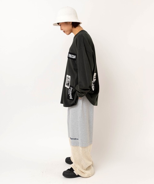 RNA（アールエヌエー）の「M2631 プリントパッチロンＴ（Tシャツ/カットソー・レディース・ブラック/ホワイト・MEDIUM）」の18枚目の写真