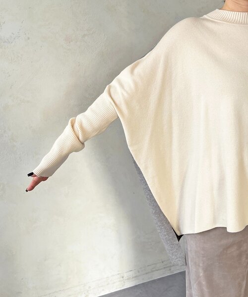 un dix cors（アンディコール）の「ドルマンスリーブ配色ニットプルオーバー（ニット/セーター・レディース・ブルー/オフホワイト/ブラック・FREE）」の15枚目の写真