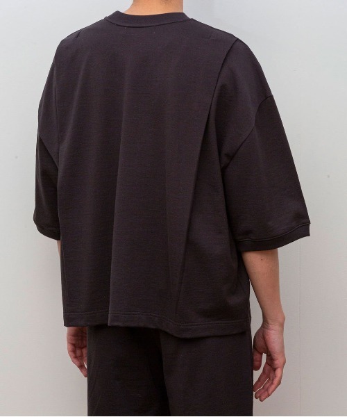 A blends（エイブレンズ）の「A blends ライトスウェットクルーネックS/S（スウェット・メンズ・モカ/カーキ/ブラック・LARGE/MEDIUM）」の5枚目の写真
