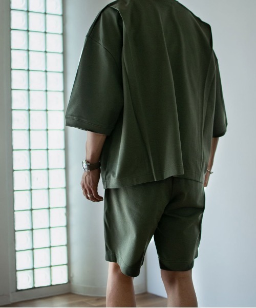 A blends（エイブレンズ）の「A blends ライトスウェットクルーネックS/S（スウェット・メンズ・モカ/カーキ/ブラック・LARGE/MEDIUM）」の17枚目の写真