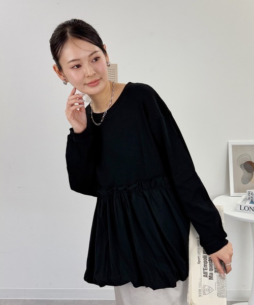 RCD(アールシーディー)の「ペプラム切替バルーントップス(Tシャツ/カットソー・レディース・カーキ/ブラック/オフホワイト・4L~5L/LL~3L/M-L)」の1枚目の写真