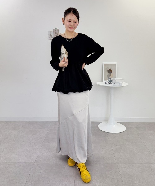 RCD(アールシーディー)の「ペプラム切替バルーントップス(Tシャツ/カットソー・レディース・カーキ/ブラック/オフホワイト・4L~5L/LL~3L/M-L)」の14枚目の写真