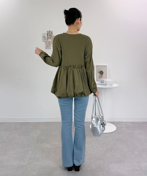 RCD(アールシーディー)の「ペプラム切替バルーントップス(Tシャツ/カットソー・レディース・カーキ/ブラック/オフホワイト・4L~5L/LL~3L/M-L)」の19枚目の写真